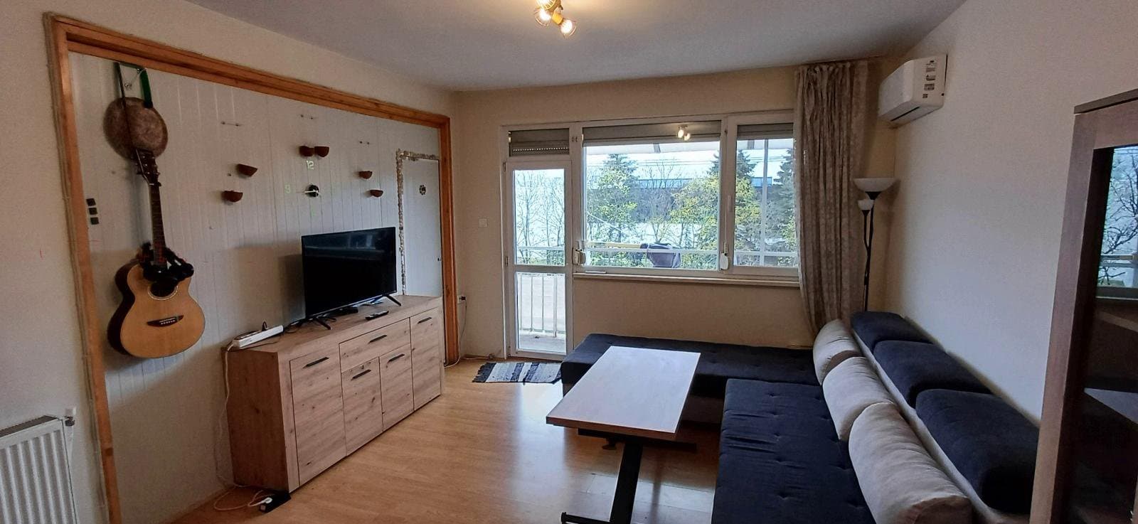 Three-room, 90 m², Photo 1