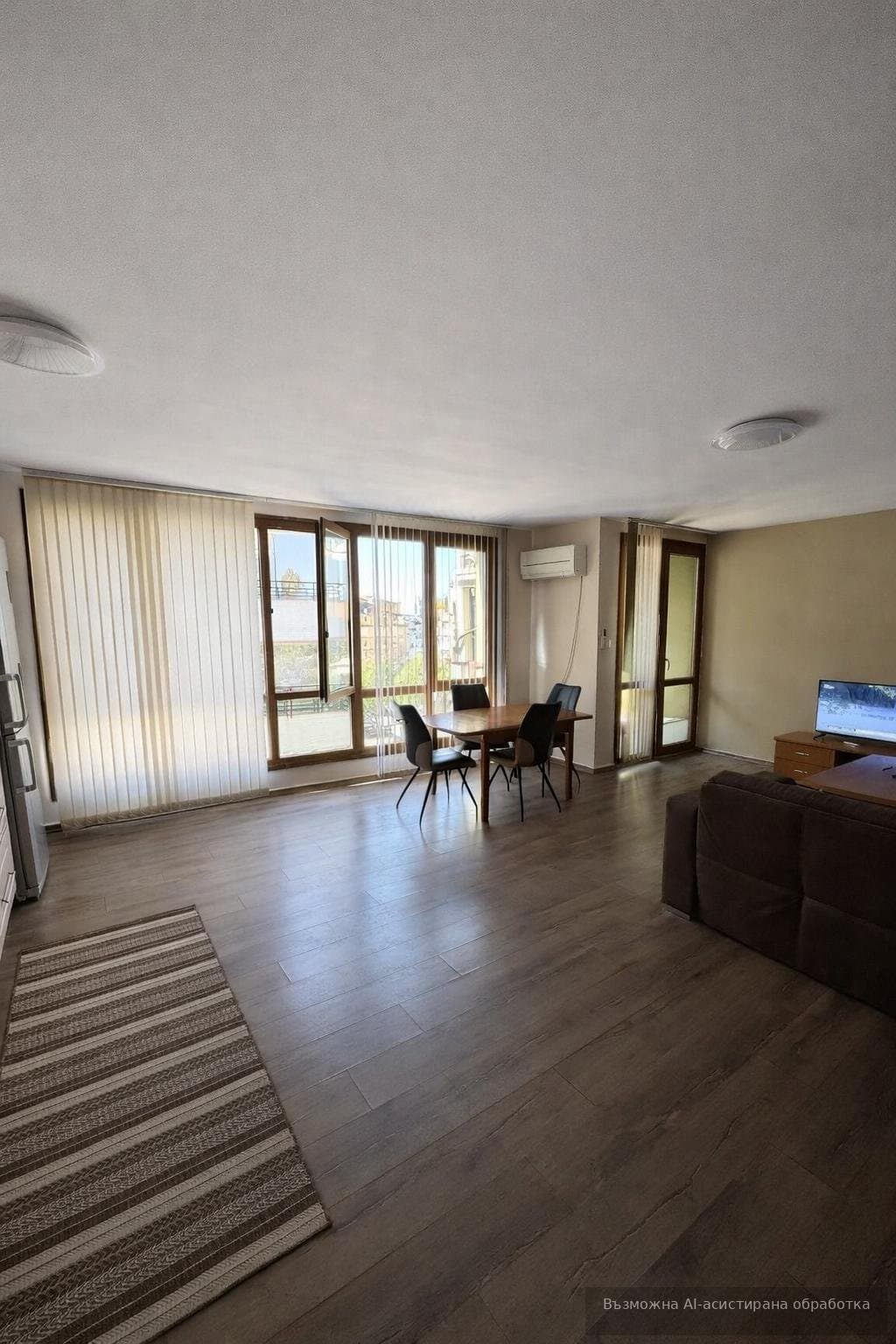 Three-room, 100 m², Photo 1