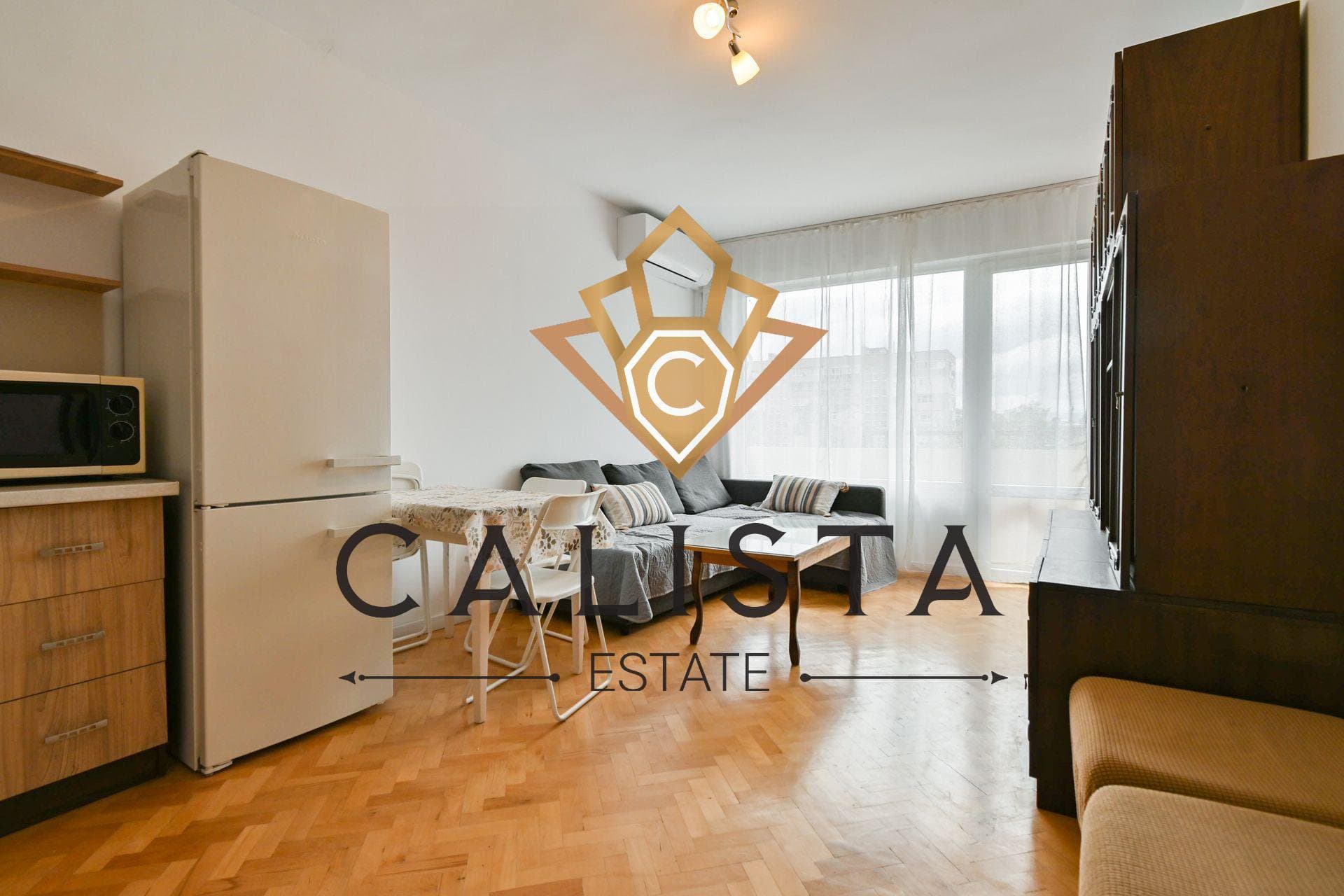 Three-room, 80 m², Photo 1