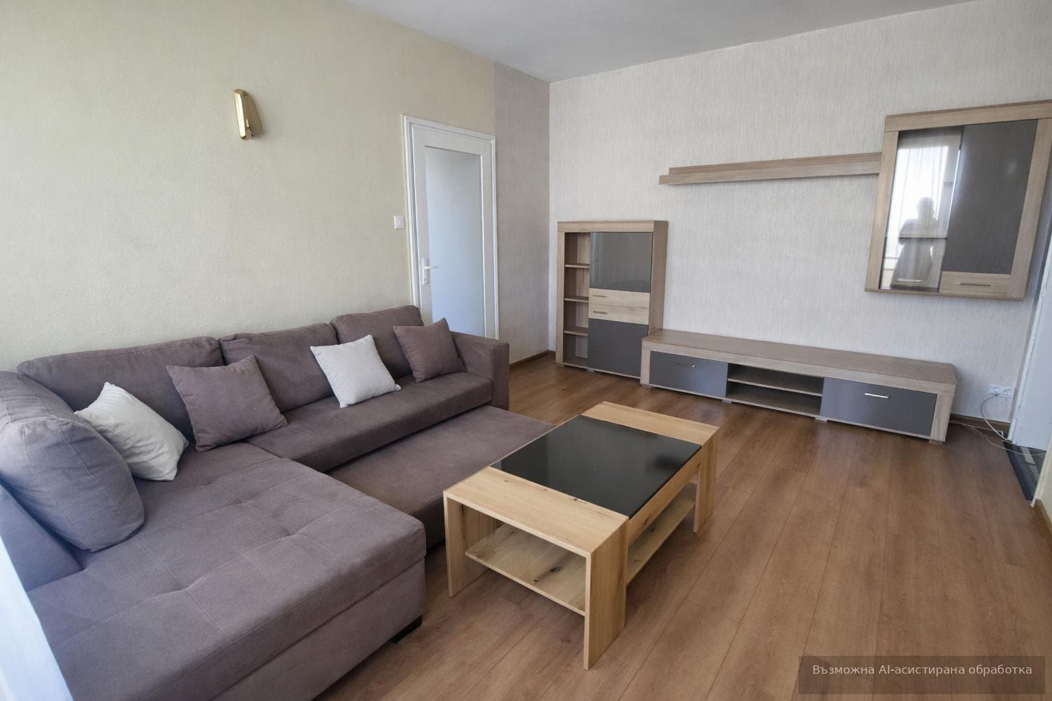 Three-room, 97 m², Photo 1