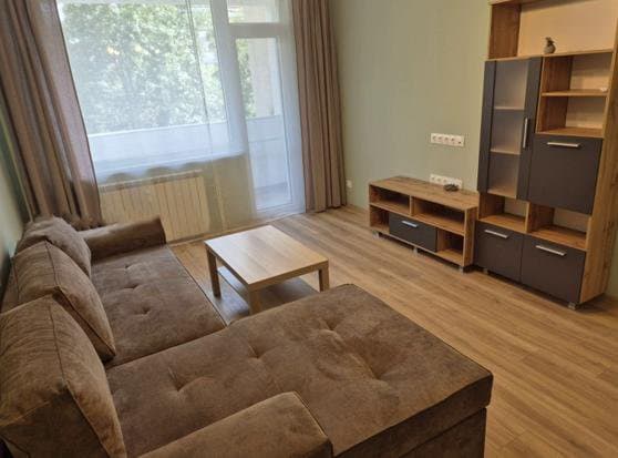 Three-room, 77 m², Photo 1