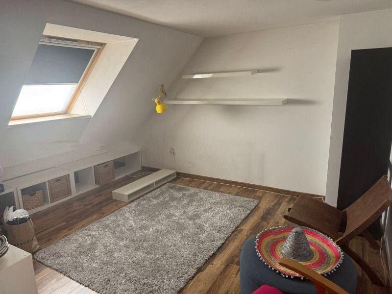 Three-room, 90 m², Photo 1