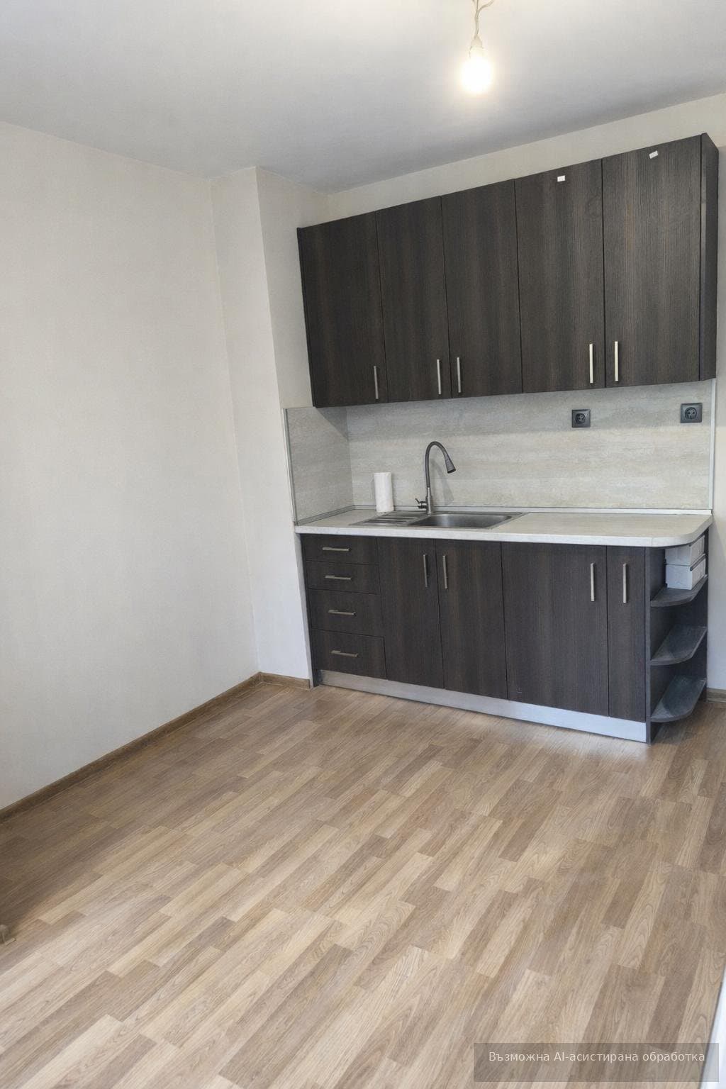Multi-room, 95 m², Photo 1